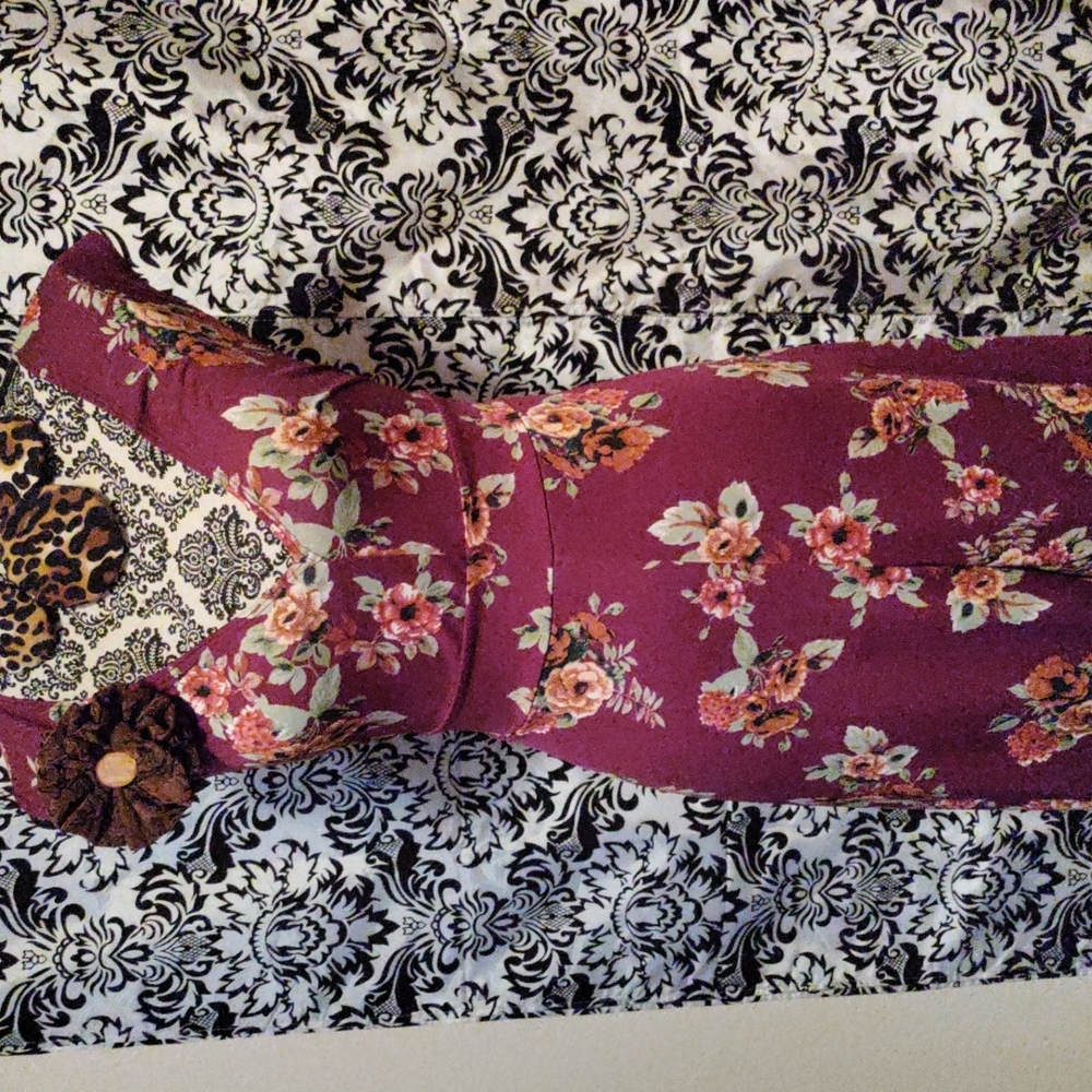 Floral jumpsuit 2x(14/16 - 16/18) - Picture 8 of 12